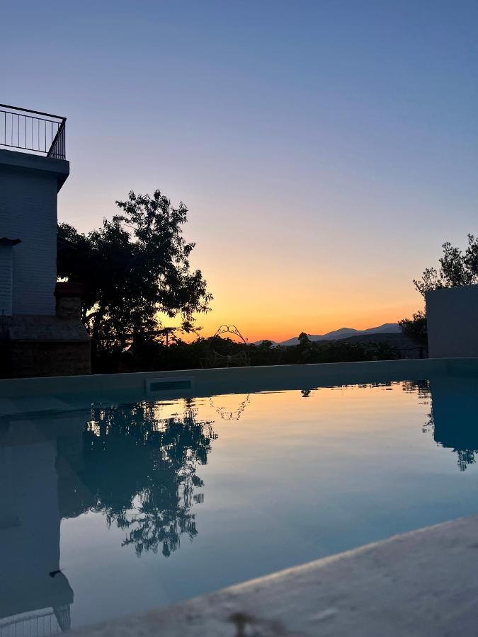 Theodore Resort Agios Georgios  Dış mekan fotoğraf